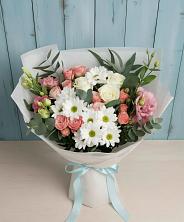 Букет цветов из:  Розы, Лизиантусы и Хризантемы в Тим