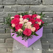 Цветочная композиция из Розы в коробке в Тим