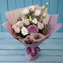 Букет цветов из:  Розы и Лизиантусы #REPLACE_PRED# Тим