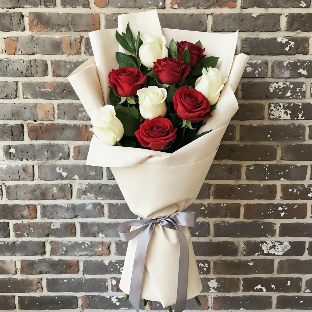 Букет цветов из: Розы в Тим