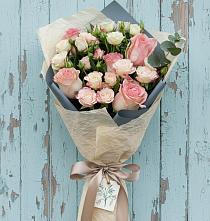 Букет цветов из:  Розы в Тим