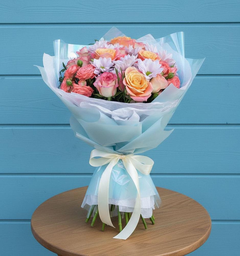 Букет цветов из: Хризантемы и Розы в Тим