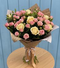 Букет цветов из:  Розы в Тим
