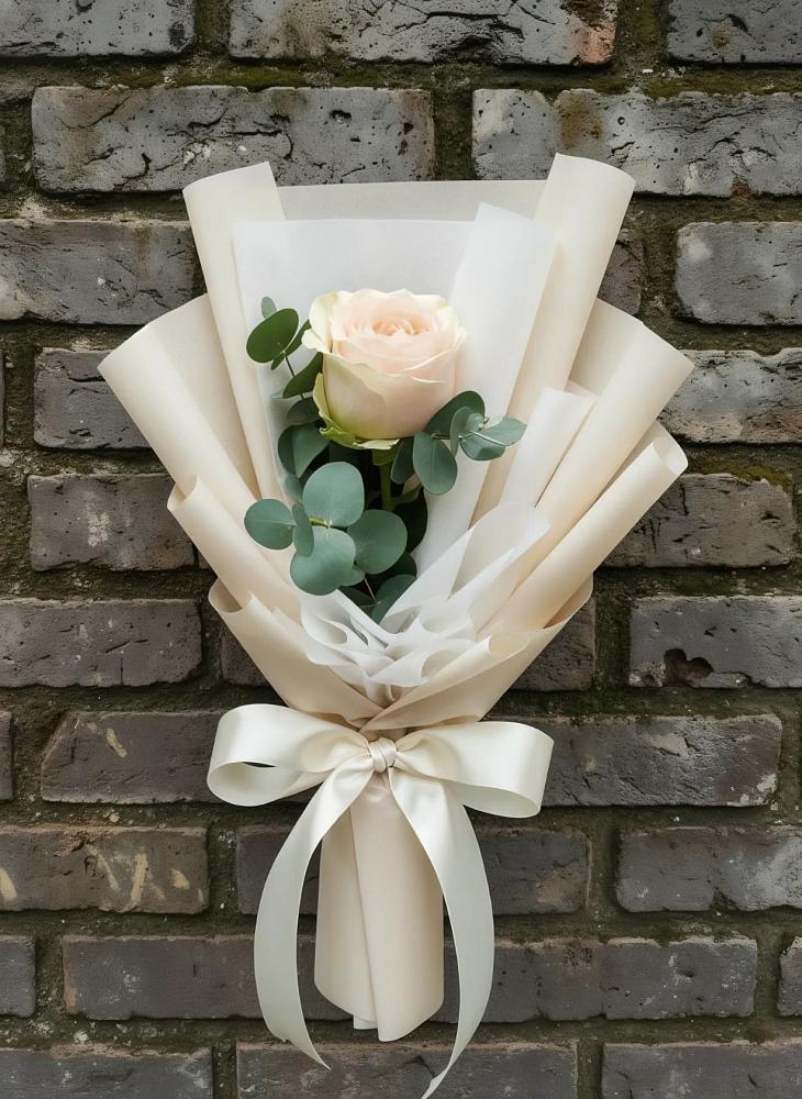 Букет цветов из: Розы в Тим