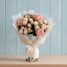 Букет цветов из:  Розы в Тим