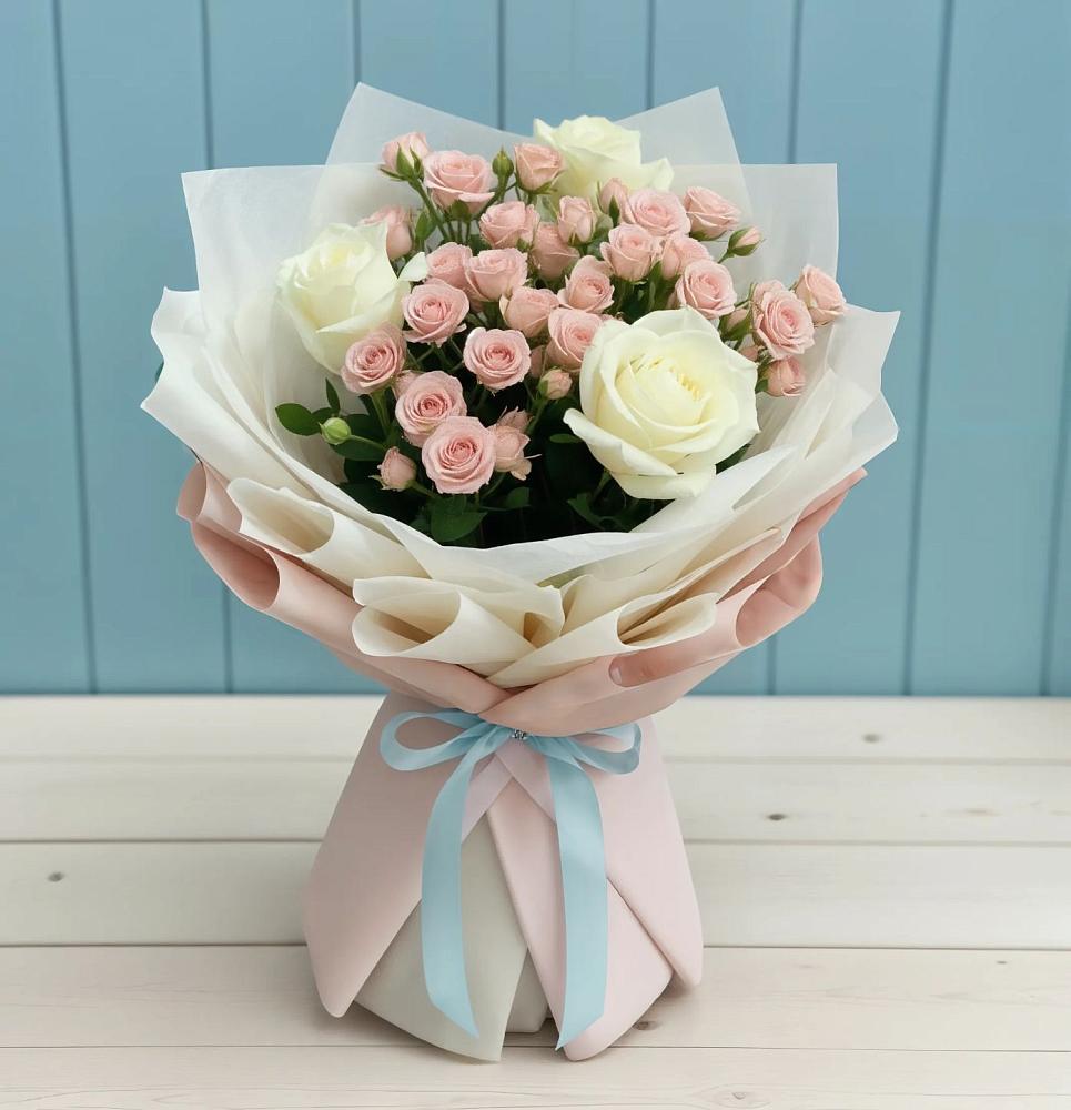 Букет цветов из: Розы в Тим