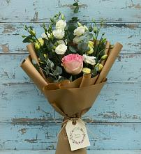 Букет цветов из:  Розы и Лизиантусы #REPLACE_PRED# Тим