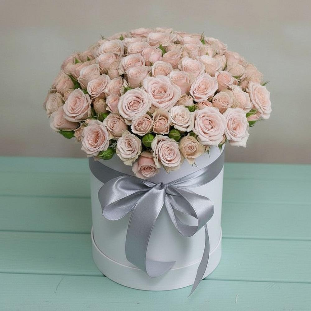 Цветочная композиция из Розы в шляпной коробке в Тим